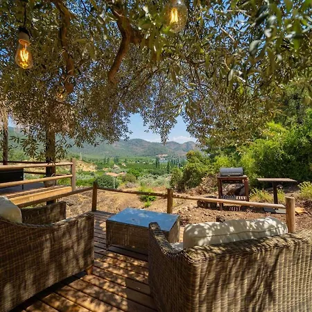 Villa Enchanting Forest With Lake View Muğla